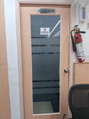 Frosted-glass-film-in-Vaishali-nagar