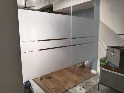 Privacy frosted work in c Scheme with lines cut